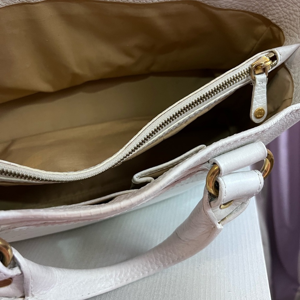 Celene White Satchel Textured Leather - Picture 5 of 16